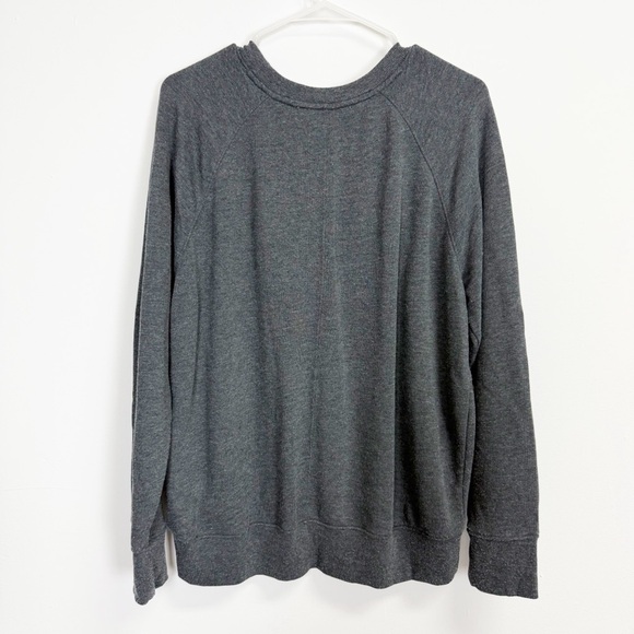 Zella Sweatshirt Mens Medium Gray Crewneck Pullover Lightweight Raglan Yoga Gym - Picture 3 of 10